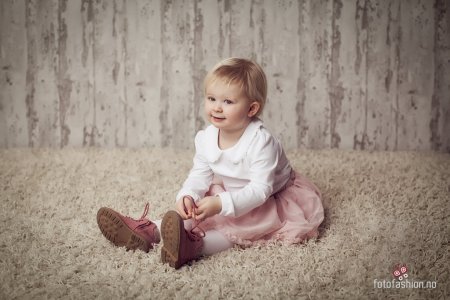 barneportrett tatt i studio